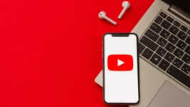 3 Ways to Watch YouTube Offline